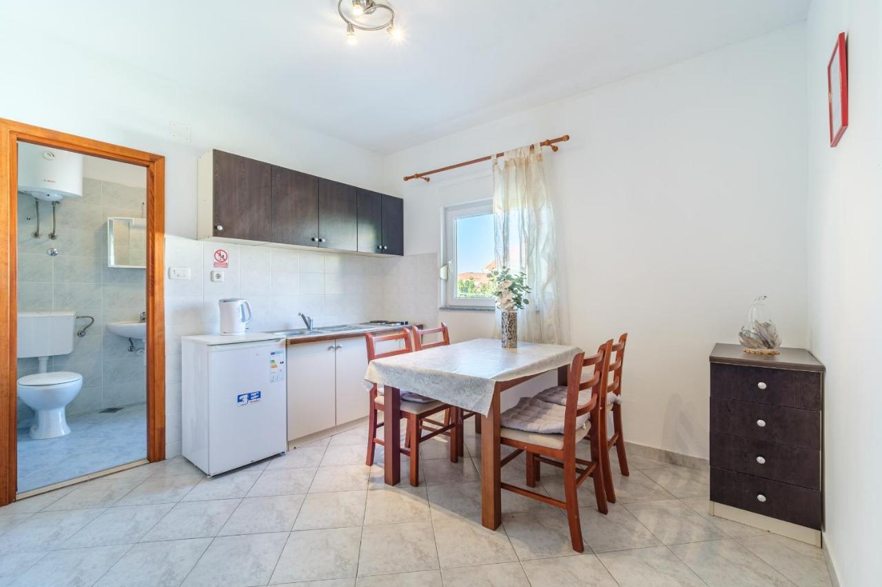 Beach Paradise Apartments Podstrana Extérieur photo