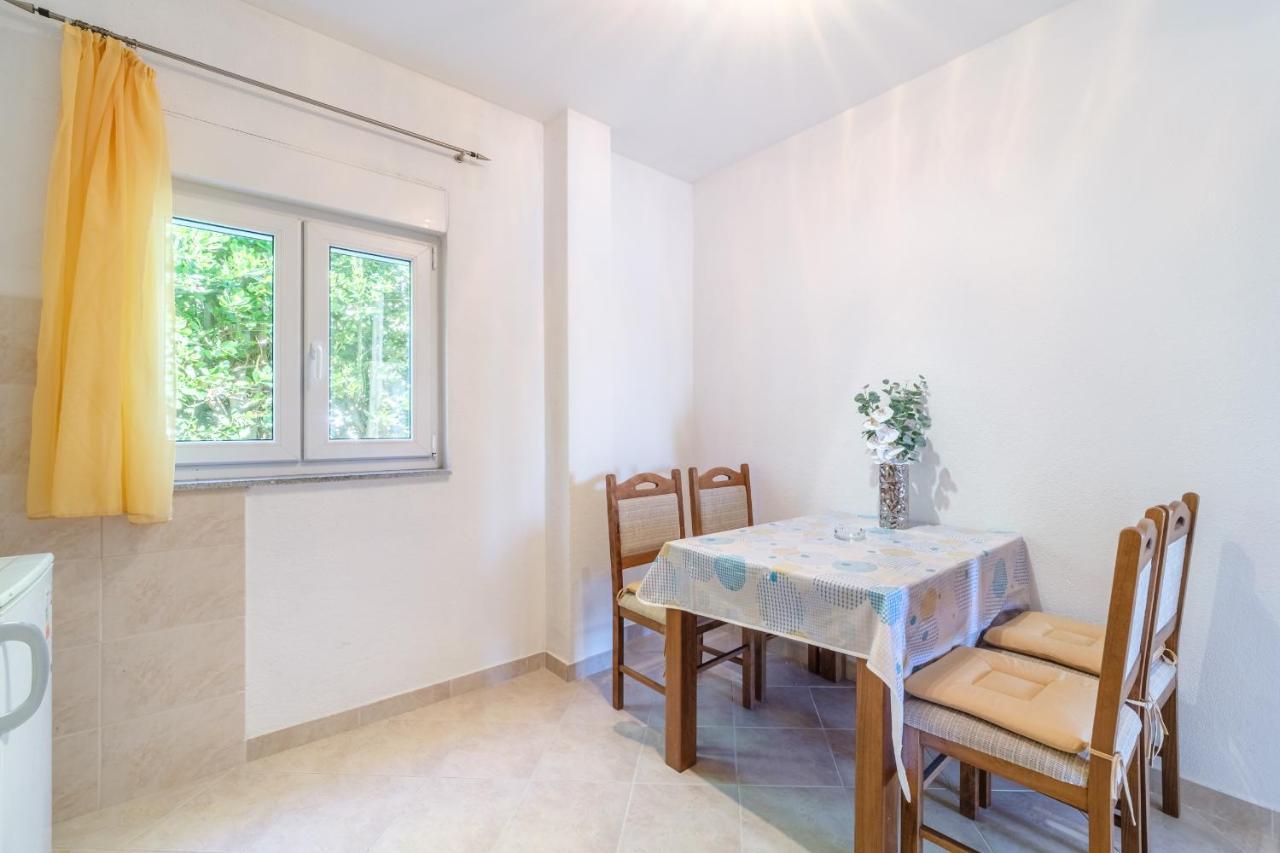 Beach Paradise Apartments Podstrana Extérieur photo
